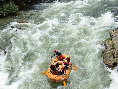 Kithulgala White water rafting