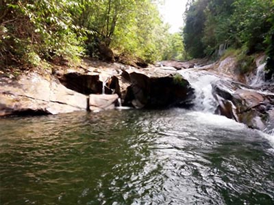 kithulgala waterfall